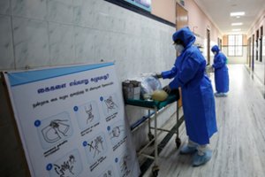 Naujojo koronaviruso protrūkis pasiekė Indiją ir Filipinus