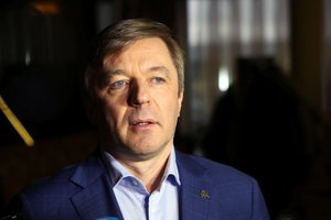 R. Karbauskis traukiasi iš dviejų postų, turi pasiūlymą S. Skverneliui