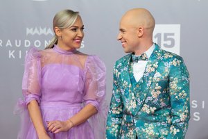 Ant M.A.M.A. scenos Vidas Bareikis prisipažino: „Sutikau dar vieną labai „afigieną“ mamą“