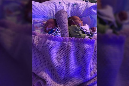 Dėl dvynukų klaipėdietė jau buvo pakeliui į Švediją, bet pagalbos sulaukė Kaune