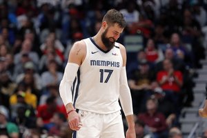 J. Valančiūno rezultatyvus žaidimas neišgelbėjo „Grizzlies“ nuo pažeminimo Naujajame Orleane