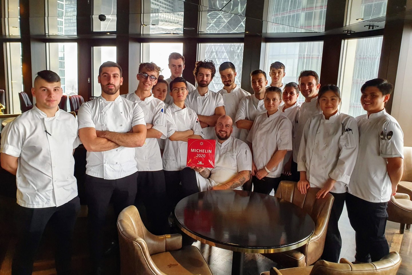 T.Lidakevičius, daugiau nei prieš 10 metų atvykęs į Londoną, net nežinojo, kas yra „Michelin“ žvaigždutė. Dabar lietuvis vadovauja ja įvertintam restoranui.<br>T.Lidakevičiaus nuotr.