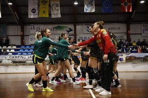 „ACME-Žalgiris“ garbingai priešinosi Gvardos „Atletico“ rankininkėms