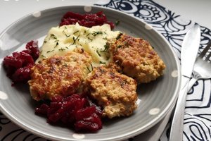 Sultingi ir minkštučiai kalakutienos maltinukai su sūriu