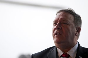 Po ginčo su radijo žurnaliste M. Pompeo užsienyje gina spaudos laisvę