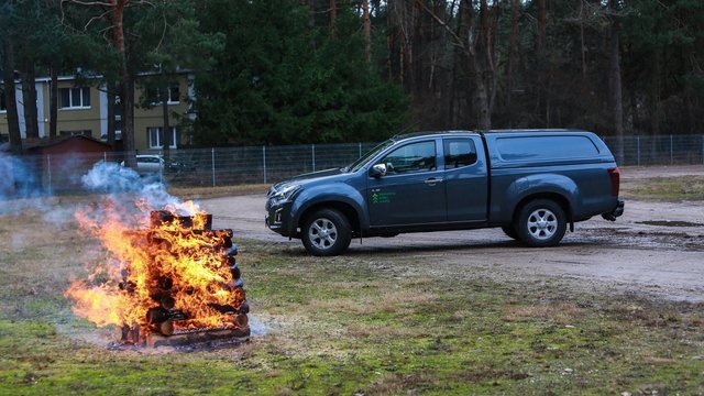 Miškų gaisrams gesinti – 23 nauji ir manevringi automobiliai