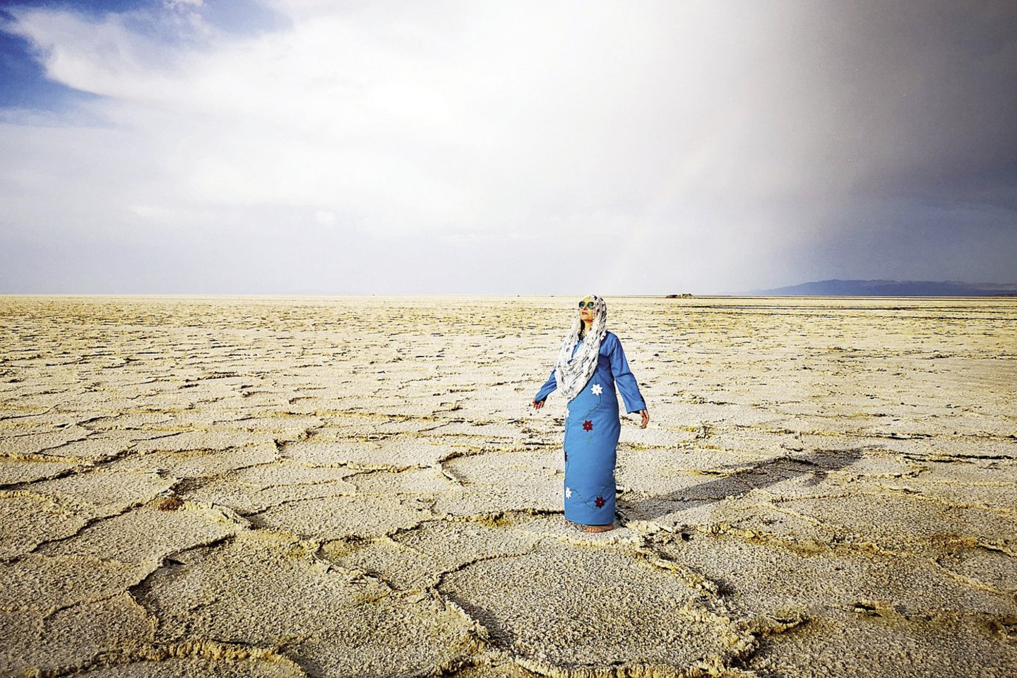 Įspūdingas Irano kraštovaizdžio reiškinys – dykumoje susiformavęs sausas druskos ežeras, atrodantis tarsi didelė mirusi jūra.<br> I.Skliutaitės nuotr.
