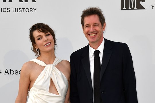 Aktorei Millai Jovovich gimė trečioji atžala: atskleidė vardo istoriją ir parodė mažylę