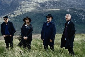 Vilniuje atsisveikinimo koncertą surengsianti airių grupė „Clannad“ pristato naują dainą