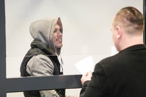 Nužudyto vyro artimieji teisme išgirdo: jeigu kalėjimas neužtikrina priežiūros – kaltų nėra