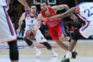 Eurolygos milžinų mūšyje – „Anadolu Efes“ pergalė po atkaklios kovos