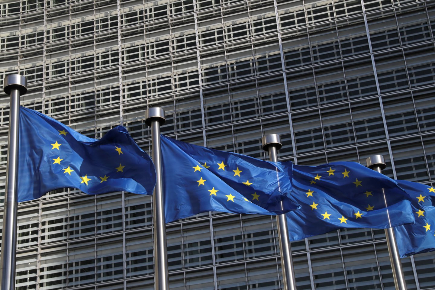  ​Europos Komisija turi pasiūlyti griežtesnę naujų narių priėmimo į bloką procedūrą su nuostata, kad dėl proceso dalių gali būti deramasi iš naujo, jei bus manoma, kad kandidačių pažanga nyksta.<br>Reuters/Scanpix nuotr.