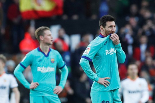 „Barcelona“ vidų purto skandalai: į žodžių karą įsivėlė ir L. Messi