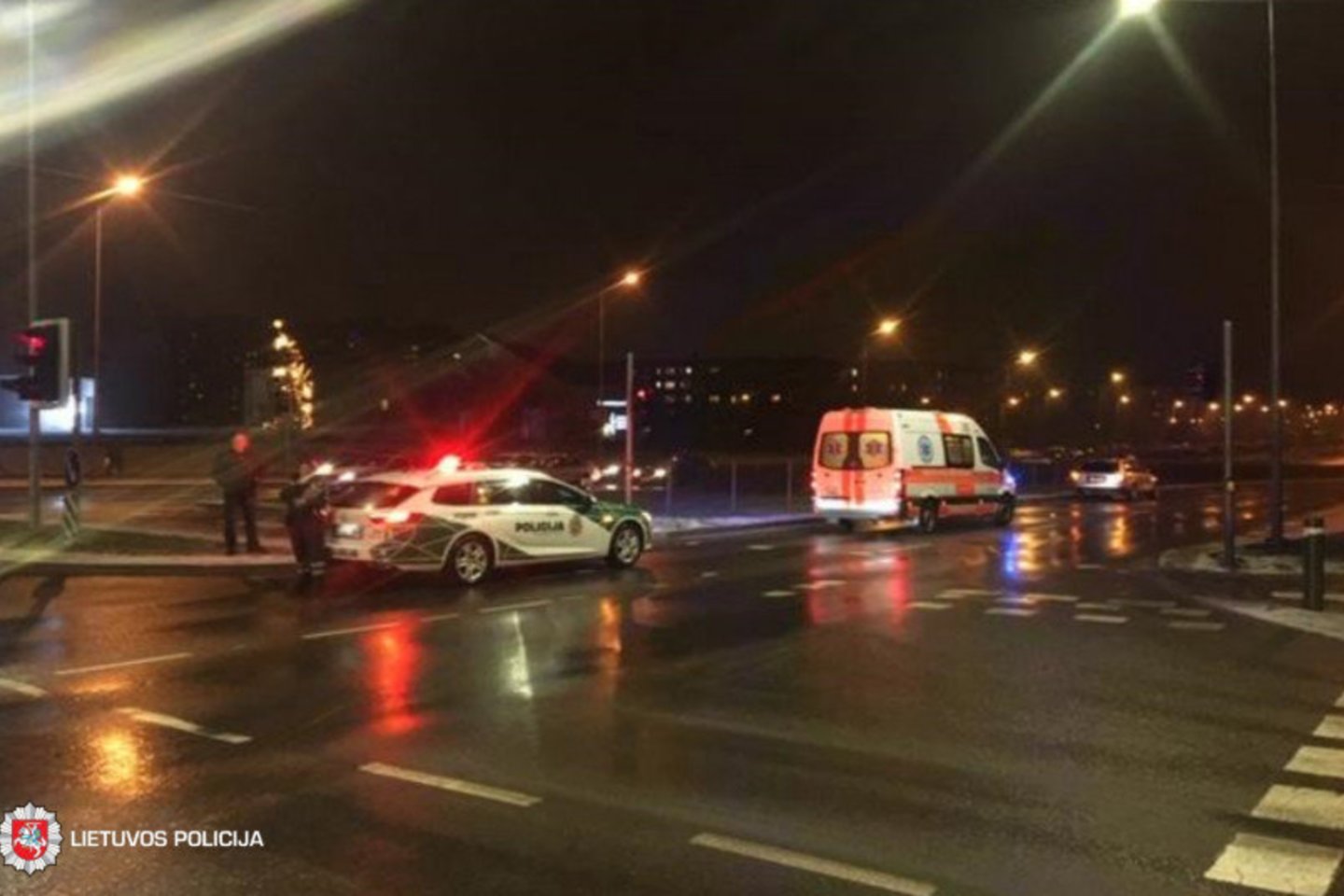 Praėjusios paros avarijose sužeisti 4 žmonės.