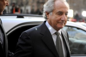 „Amžiaus sukčius“ B. Madoffas miršta – prašosi paleidžiamas iš kalėjimo