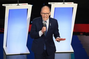 JAV Demokratų partijos pirmininkas ragina peržiūrėti Ajovos balsavimo rezultatus