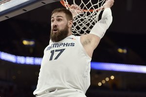 Jonas Valančiūnas „Grizzlies“ ekipoje turės naują dublerį iš Afrikos