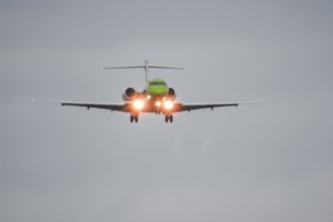 Rusija: civilinis lėktuvas iš Irano dėl Izraelio smūgių Sirijoje nukreiptas į Hmeimimą