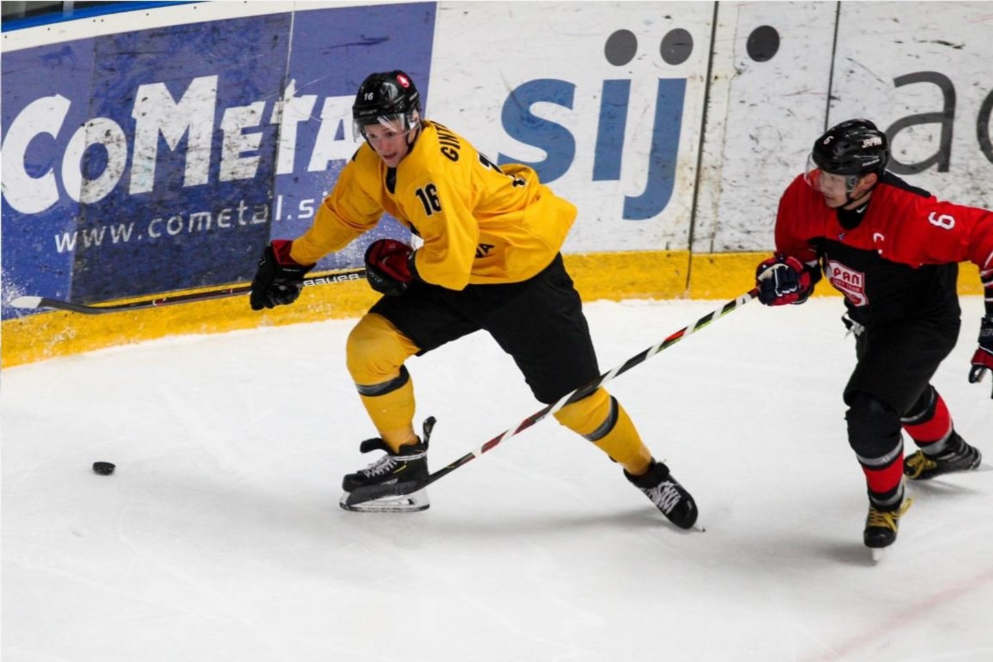 Lietuvos ledo ritulininkai pralaimėjo antrąją olimpinės atrankos dvikovą<br> hockey.lt nuotr.
