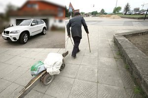 Šeimos dramoje – taškas: du namus dukrai dovanojęs kaunietis liko gatvėje, vienas jau parduotas