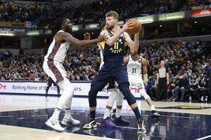 Dominuojančio D. Sabonio neužteko: „Pacers“ apmaudžiai išleido pergalę