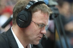 Prie mikrofono KMT kovas komentuoti vėl sėsiantis Linas Kunigėlis: „Ketvirtfinalio žavesys – intriga“