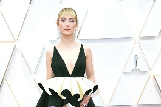 Santūrioji airė Saoirse Ronan rado savo vietą Holivudo žvaigždyne