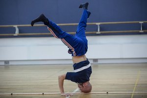 „Naujojo Baltijos šokio“ žvaigždė įspūdingai pasakoja Pirmojo pasaulinio karo istoriją vaikams