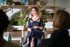 Novelių rinktinę pristatanti Akvilė Kavaliauskaitė: „Iš šios knygos aš jau praturtėjau“