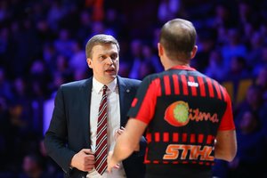 Klausimo iš krauju pasruvusio S. Galdiko sulaukęs D. Adomaitis: „Man tai dažnai kartoja žmona“