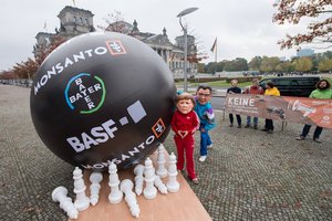 „Bayer“ ir BASF nukentėjusiam ūkininkui sumokės milijoninę kompensaciją