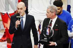 NBA praras „šimtus milijonų“ Kinijoje dėl įrašo tviteryje