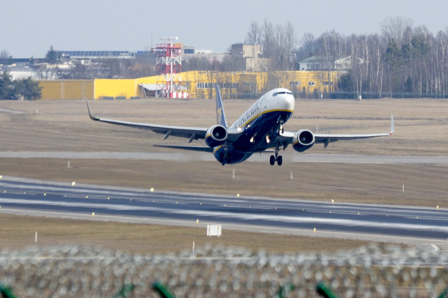 Teismas paskelbė, kad „Ryanair“ neteisėtai taikė vieną taisyklę. <br>V.Ščiavinsko nuotr.