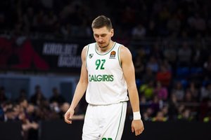 Eurolygos lietuviai. Visur spėjantis E. Ulanovas, greitai mąstantis M. Gebenas ir prieš jį patį atsisukęs A. Gudaičio aktyvumas