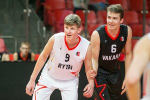 Pokyčių kupini jaunojo aukštaūgio M. Mačijausko metai ir sutartis su „Rytu“