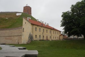 Į Gedimino kalną besiremiančiame Pilininko name atrastas iki šiol nežinomas rūsys