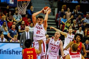 Staigmena Europos čempionato atrankoje: lenkai įkrėtė į kaulus pasaulio čempionams jų tvirtovėje