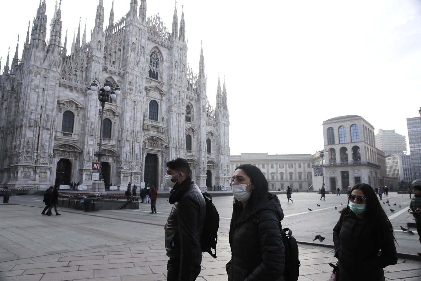 Italija pirmadienį pranešė, kad koronavirusas šalyje pasiglemžė jau 5 žmonių gyvybes. <br>AP/Scanpix nuotr.