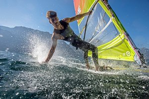 Bronzą pasaulio taurės etape iškovojęs J. Bernotas startuoja planetos čempionate