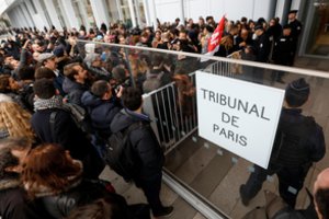 Prancūzijoje prasideda buvusio premjero F. Fillono teismas dėl sukčiavimo