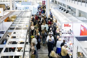 „Lietuvos rytui“ leidėjai atskleidė, kokie leidiniai buvo perkamiausi Vilniaus knygų mugėje