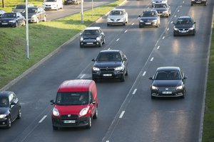 Perspėja apie automobilius „lėles“: ar jūsų automobilis nėra toks ir kas gresia