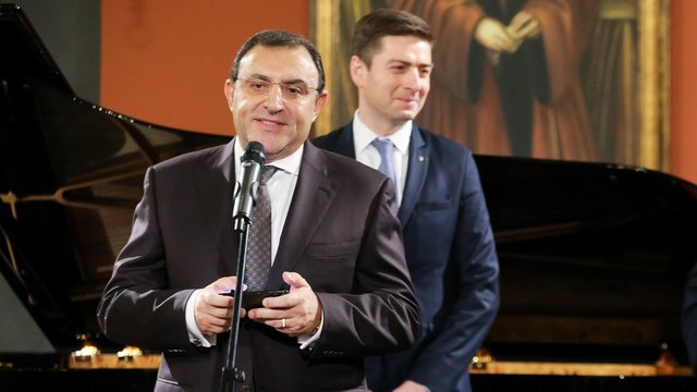 Garbingos pareigos K. Babajanui – paskelbtas Armėnijos garbės konsulu Lietuvoje