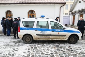 Rusijoje aštuntokas pamokos metu peiliu sužalojo mokytoją