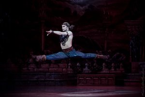 „Graikas Zorba“: primarijus į Klaipėdą atvyko tiesiai iš Paryžiaus