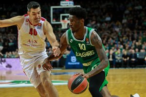 „Žalgiris“ taškų lenktynėse per pratęsimą aplenkė svečius iš Milano ir priartėjo prie atkrintamųjų