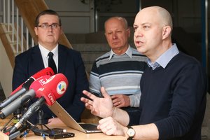 SAM paskelbė naujausių koronaviruso tyrimų rezultatus