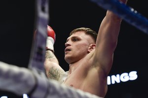 Dar viena pergalė „Glory“ turnyre: S. Maslobojevas sutriuškino ringo šeimininką