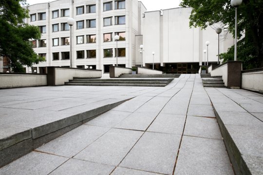 Ruošiamasi Vyriausybės pastato remontui – bus skelbiamas konkursas projektui