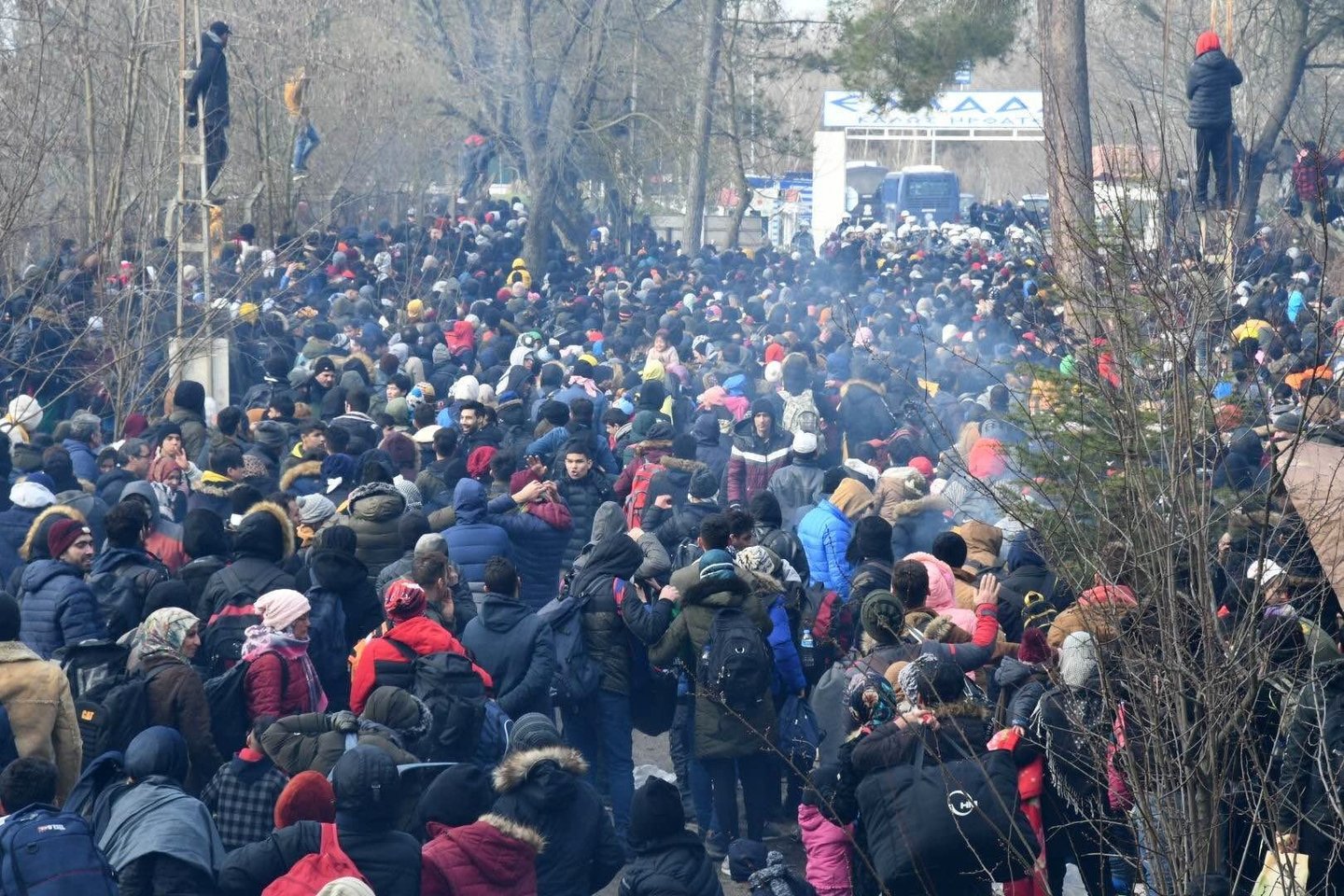  Turkija nuo penktadienio nusprendė nestabdyti pabėgėlių sirų, mėginančių patekti į Europą jūra ar sausuma.<br>Sputnik/Scanpix nuotr.